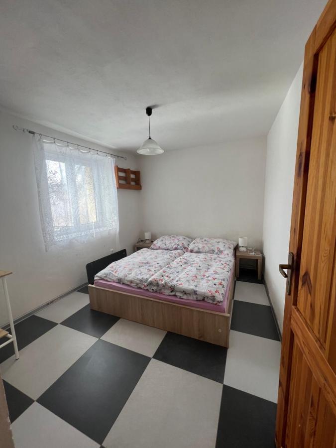 Ubytovani U Tri Slunicek Stankov Stankov  Zewnętrze zdjęcie